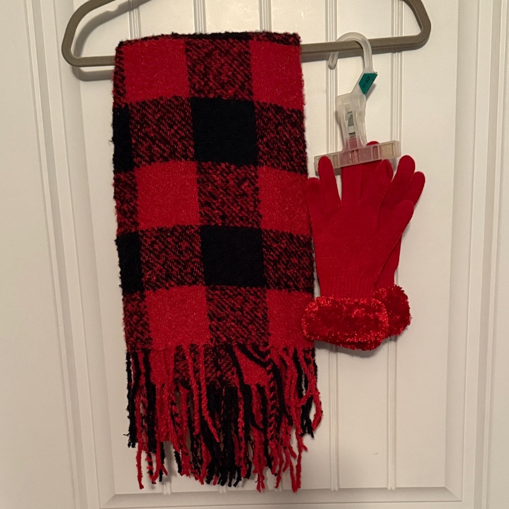 Plaid Red and Black Scarf and Glove Set